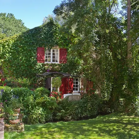 Le Moulin Neuf 4* Saint-Alvère