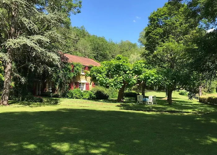 Le Moulin Neuf Bed and Breakfast